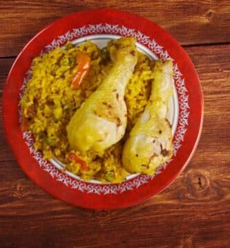 Arroz con pollo cubano
