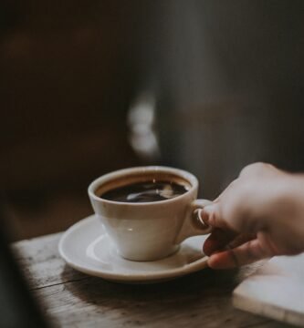 Taza de café cubano