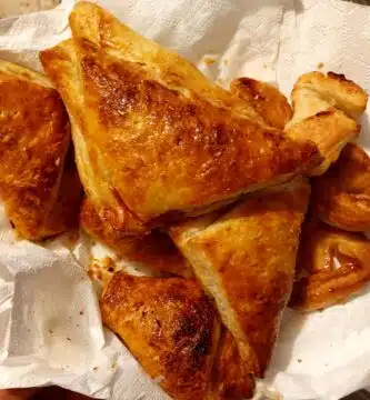 Pasteles de guayaba cubano