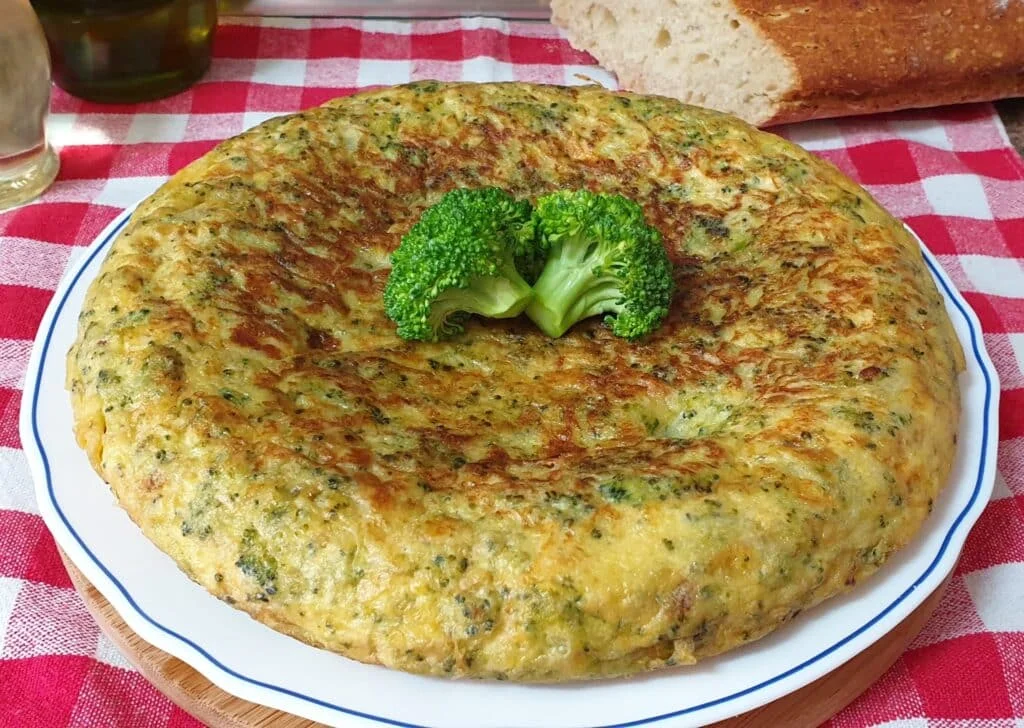 Tortilla de brócoli: receta fácil, saludable y deliciosa